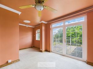 Photo 15- click for photo gallery